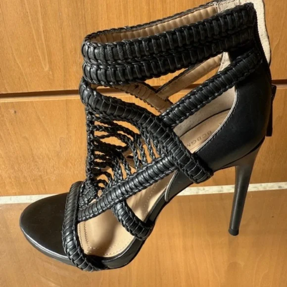 Pre-loved BCBG Black Gladiator Leather Sky High Heel Sandals - Size 6.5 - Picture 3 of 6